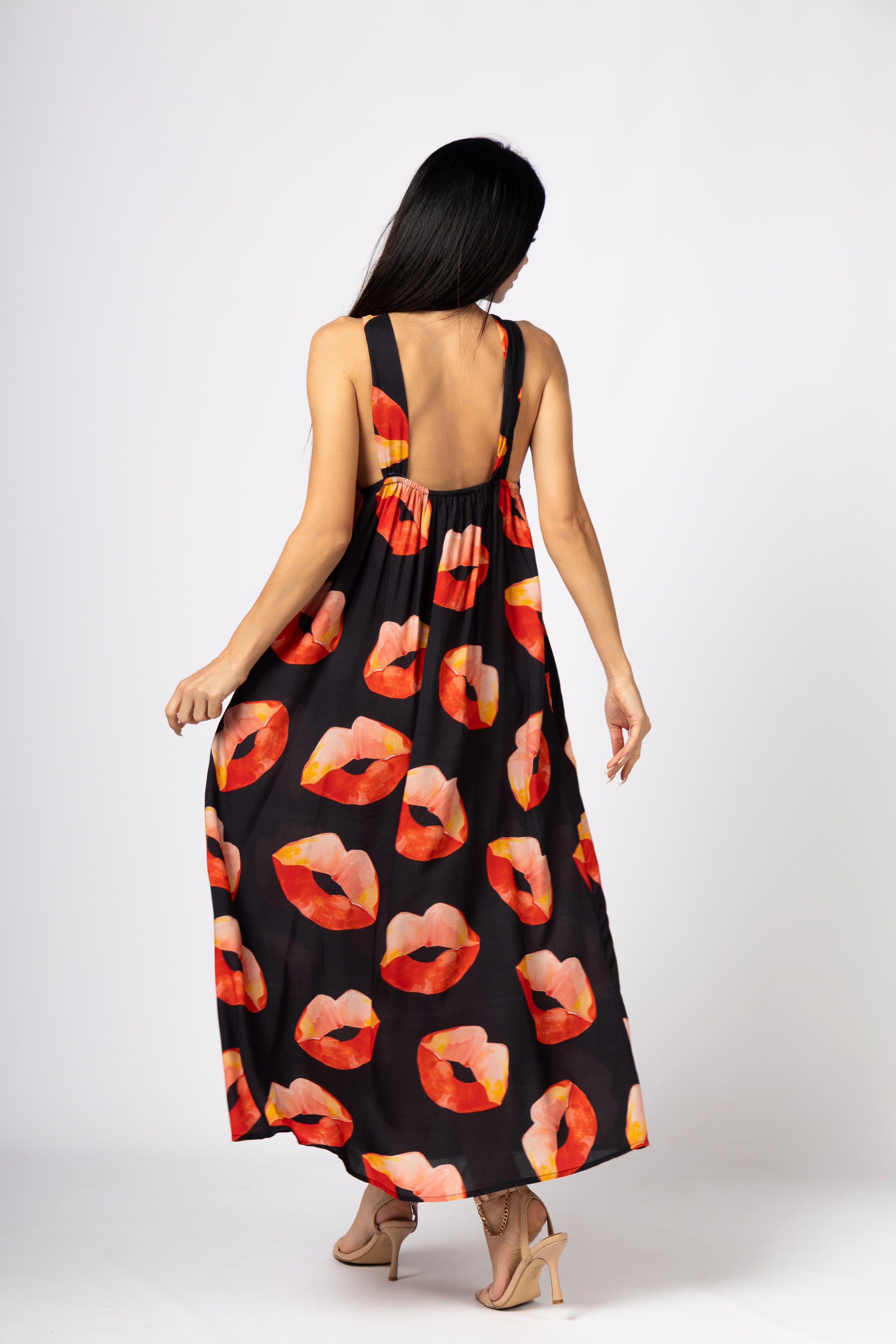 FAME GREECE Γυναικεία Ρούχα & Αξεσουάρ Χονδρική Θεσσαλονίκη